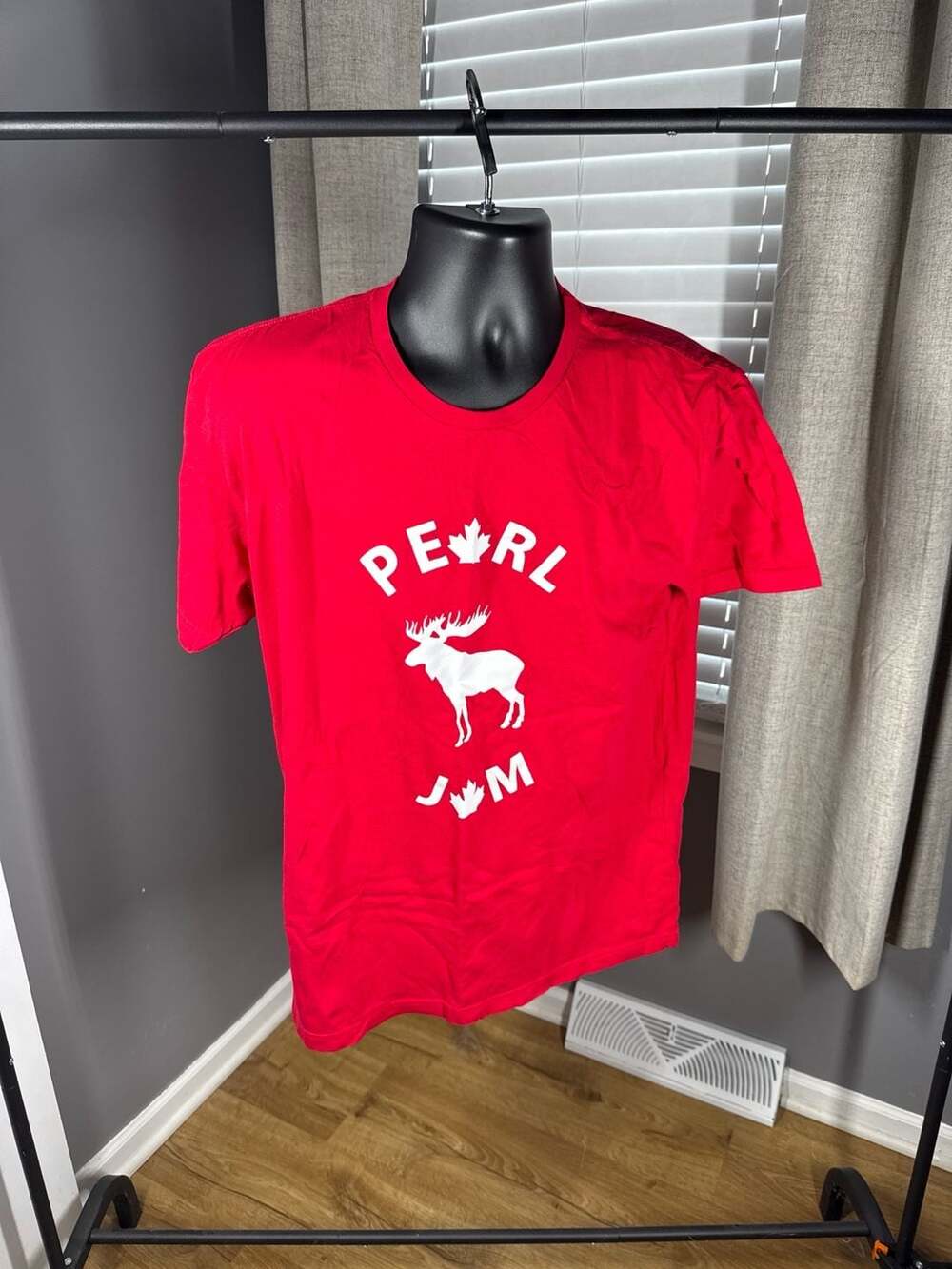 Pearl Jam Canada 2011 Tour Moose Red Graphic T-Shirt XL